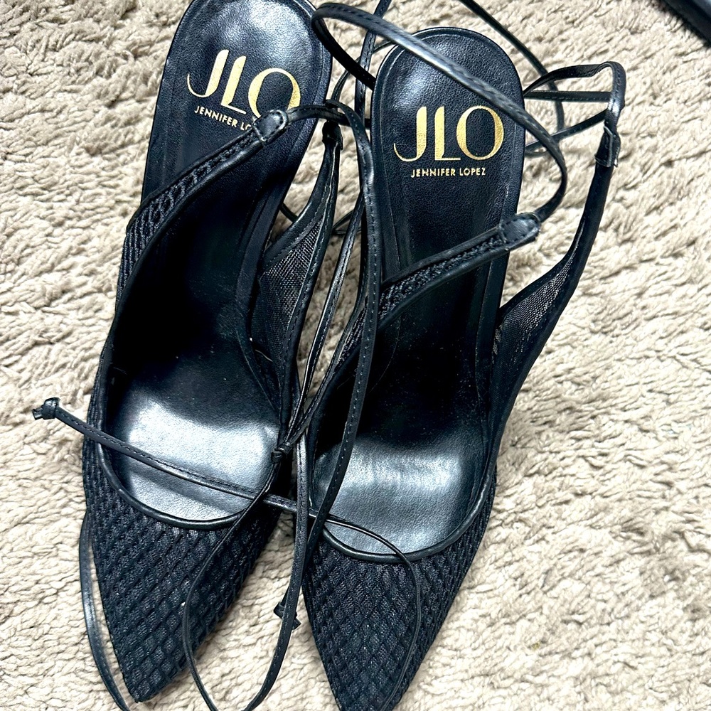 J Lo tie ups